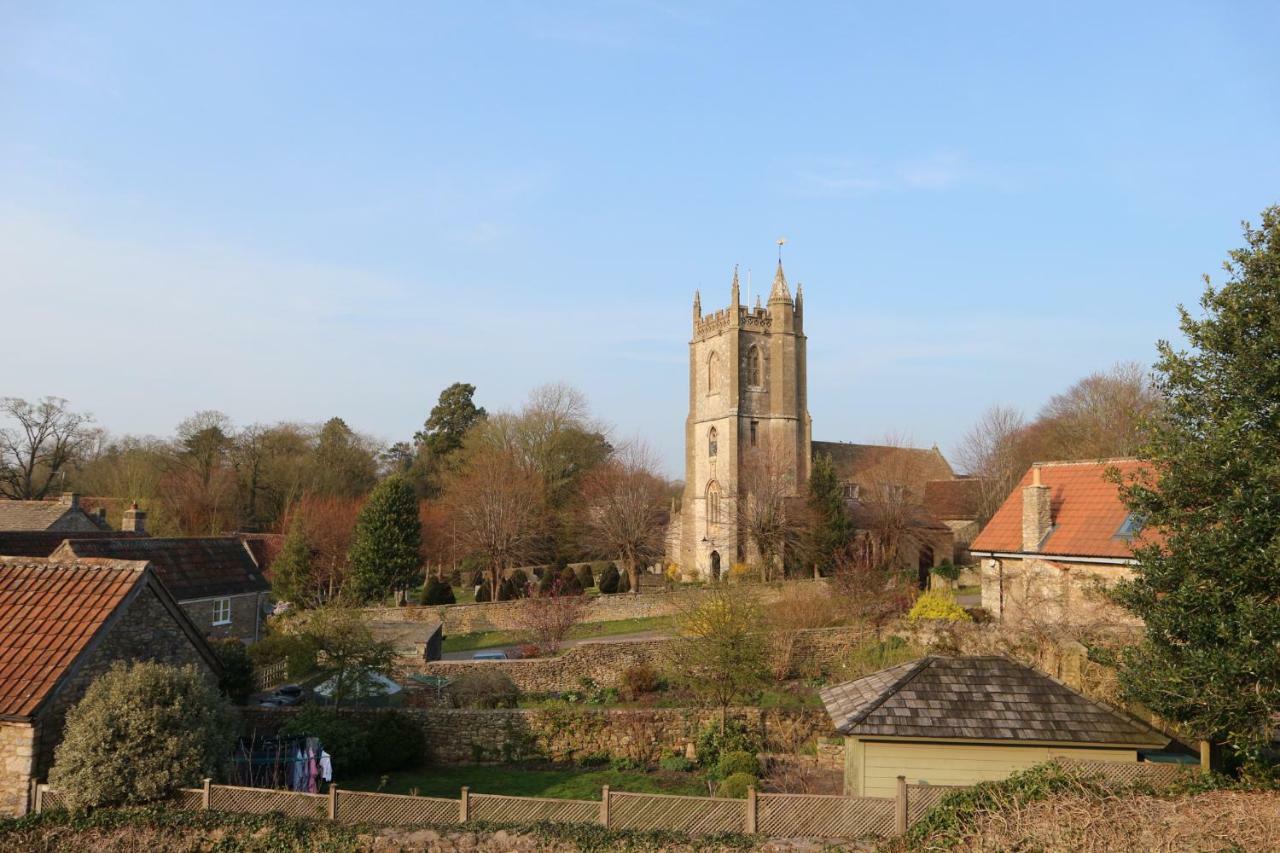 The George At Nunney Hotel ฟรูม ภายนอก รูปภาพ